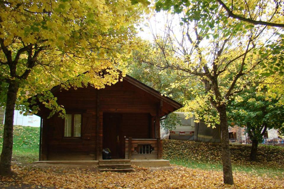 Hotel, Bungalows Y Camping Víu Екстериор снимка