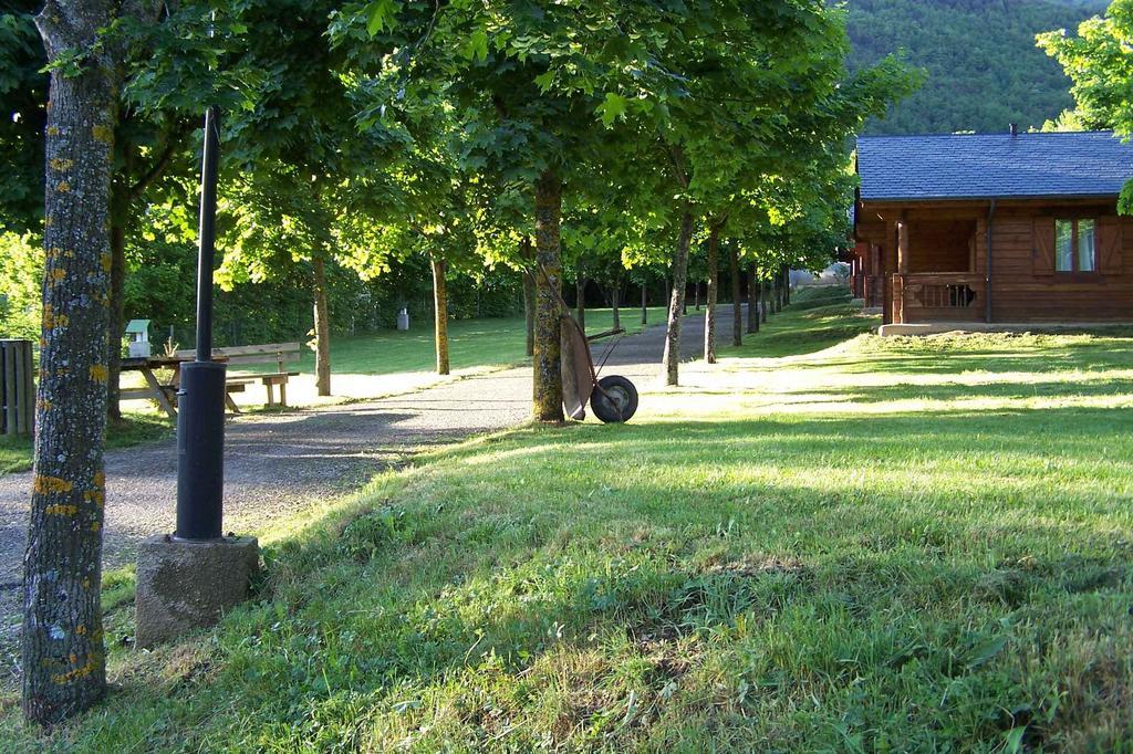 Hotel, Bungalows Y Camping Víu Екстериор снимка