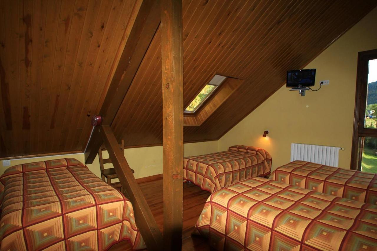 Hotel, Bungalows Y Camping Víu Екстериор снимка