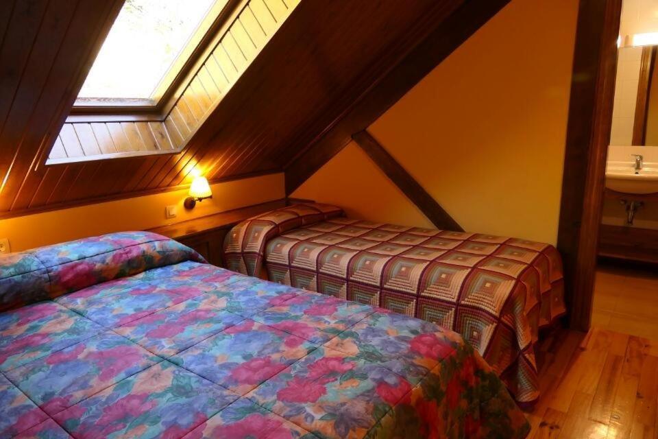 Hotel, Bungalows Y Camping Víu Екстериор снимка
